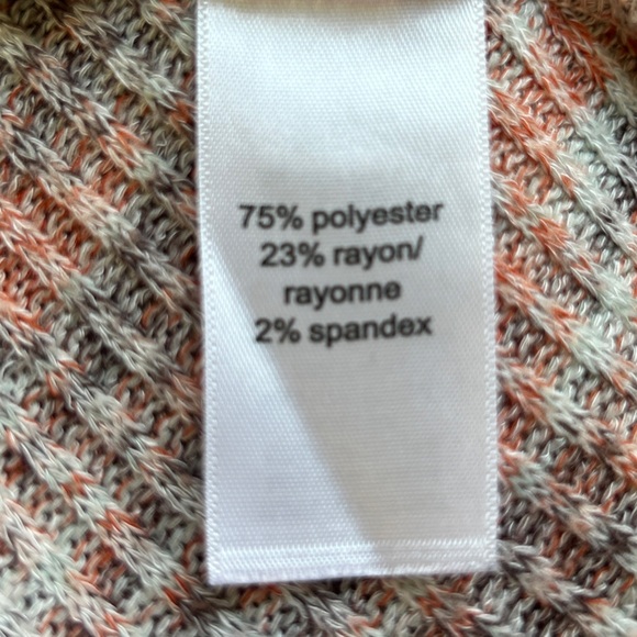 Maurices short sleeve open front top oversized Size L/XL - Picture 7 of 9